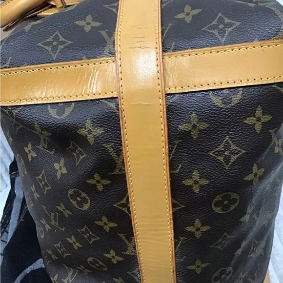 Louis Vuitton Bags - Picture 11 of 15